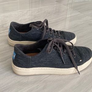 Toms Sneakers